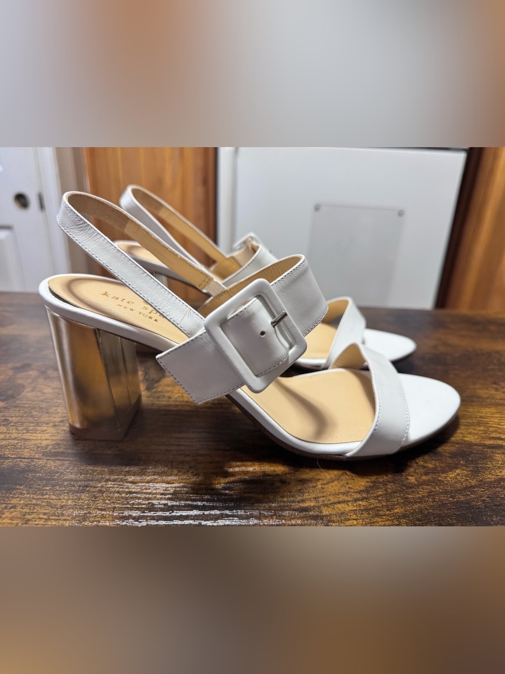 Kate Spade White Leather Buckle Slingback Block Heel Sandals Size 9.5 - Picture 1 of 9